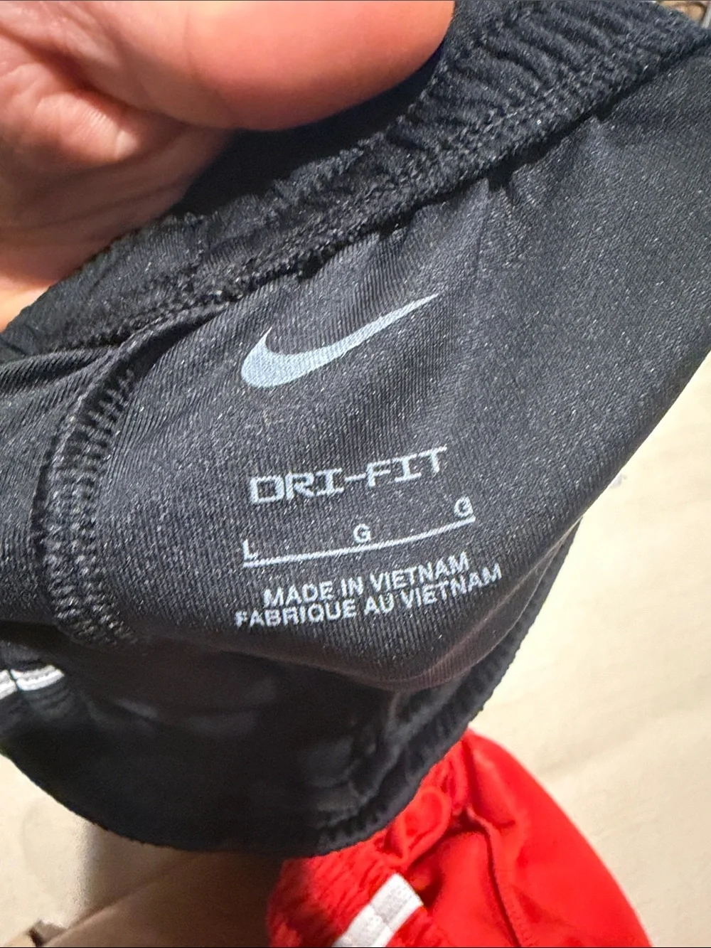 nike dri fit boys shorts set of 2 sz large black and red